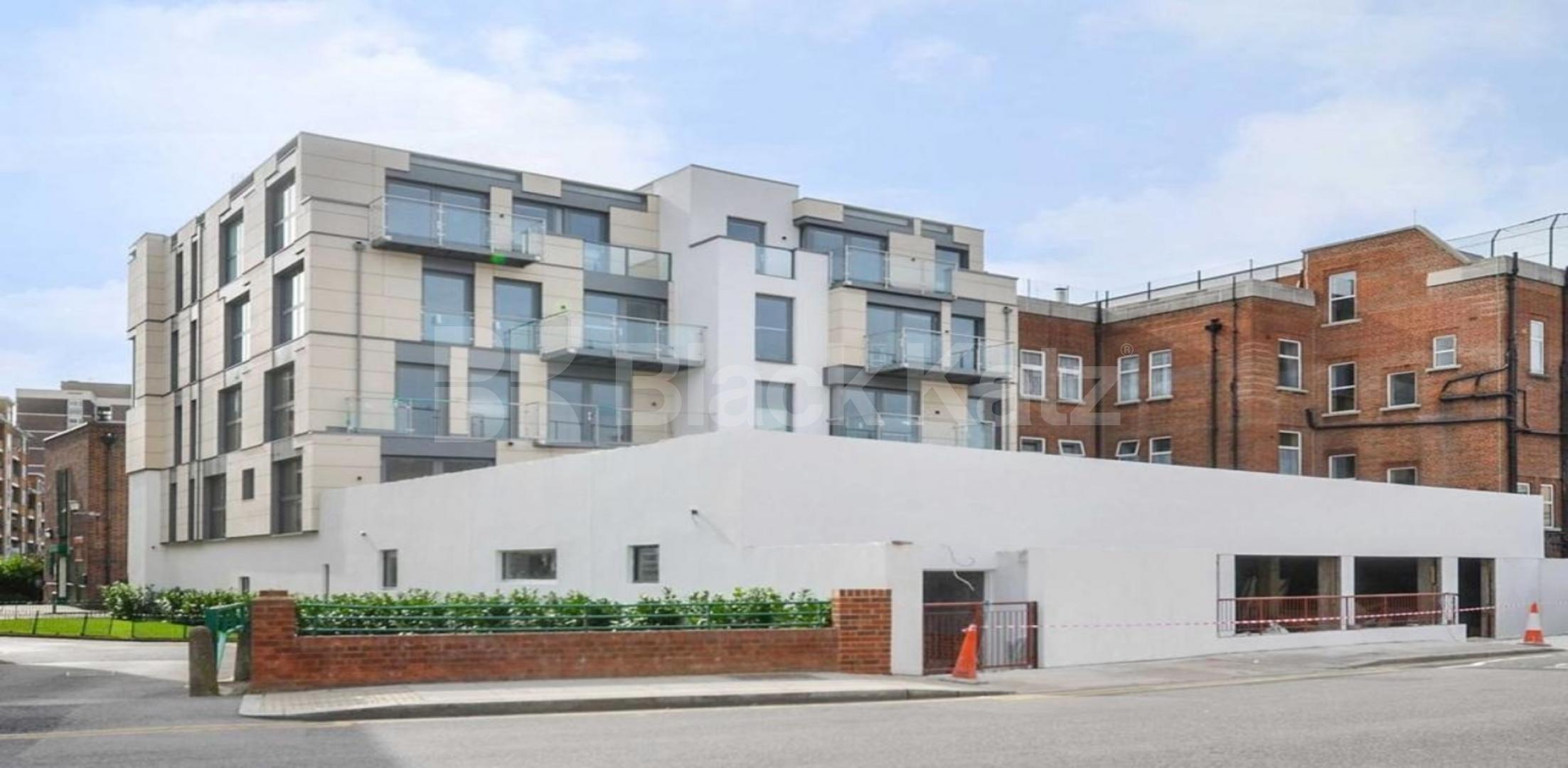			2 Bedroom, 1 bath, 1 reception Apartment			 Mintern Street, OLD STREET-SHOREDITCH PARK